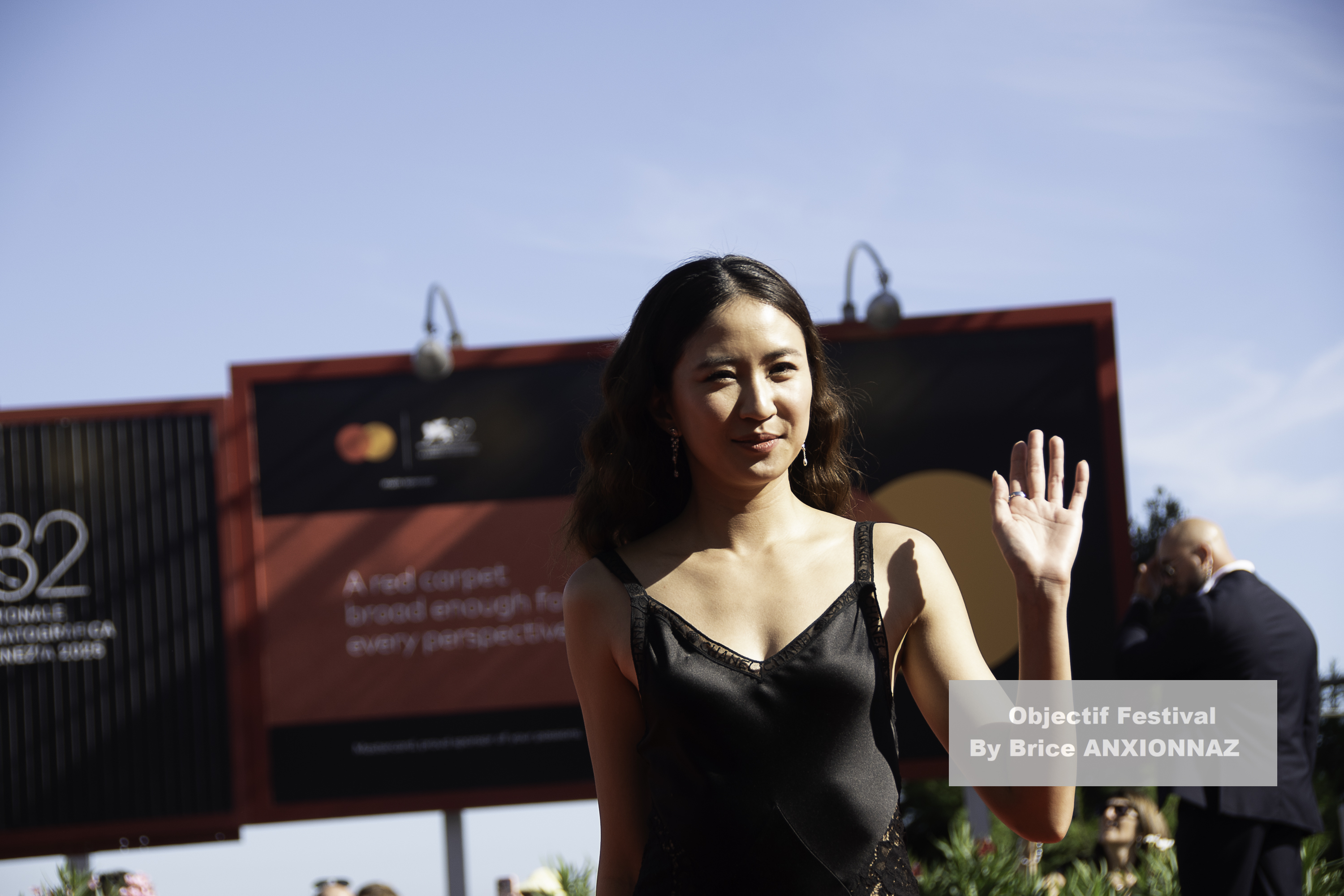 Cinema - Venice - 82eme-Mostra-del-Cinema - Red-Carpet-Nuhai-Girl - daily_visitor_count