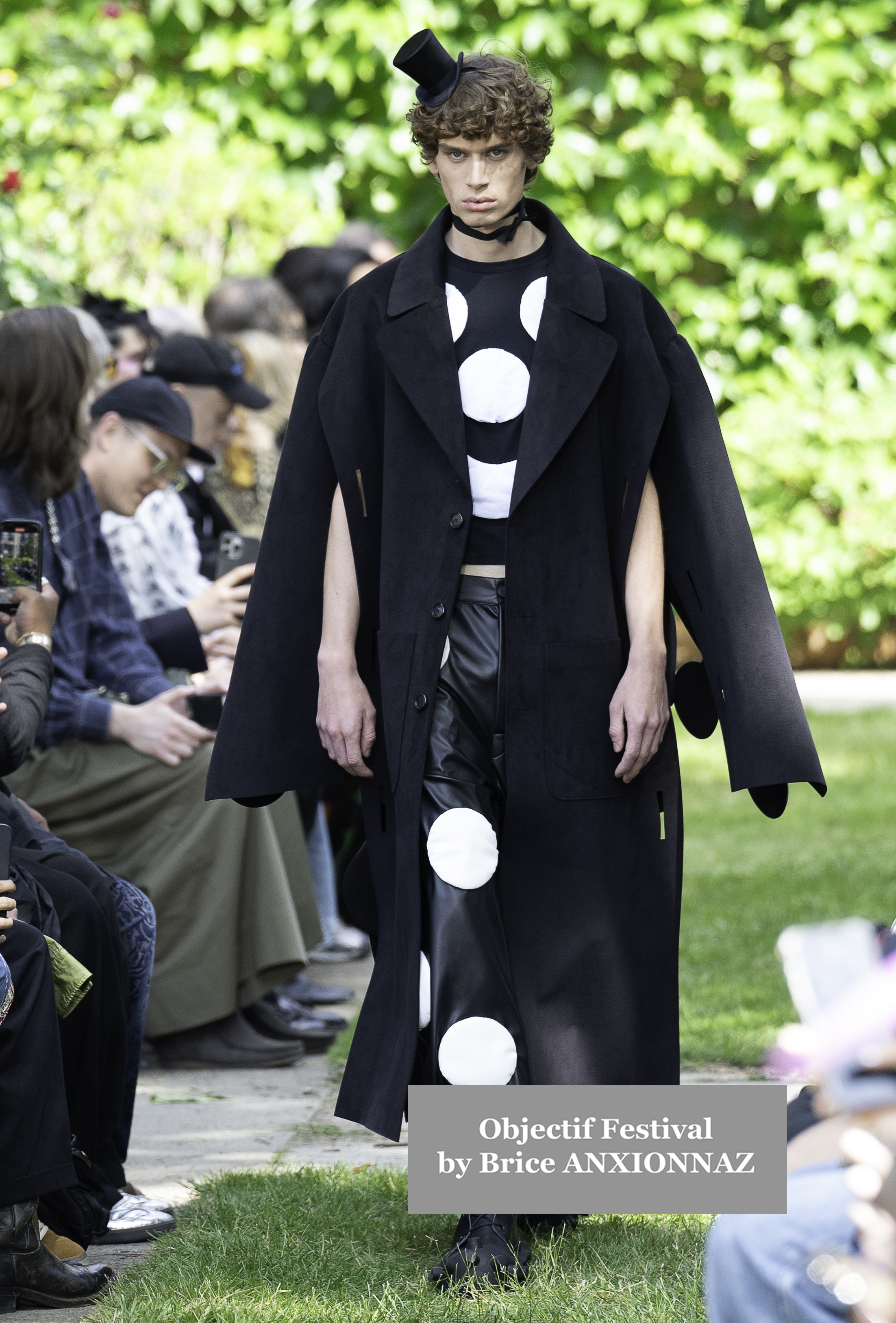 Fashion Designer Walter Van Beirendonck - Show attends the waltervanbeirendonck, France on February 28th, 2025 - Photos by Brice ANXIONNAZ (Objectif Festival)