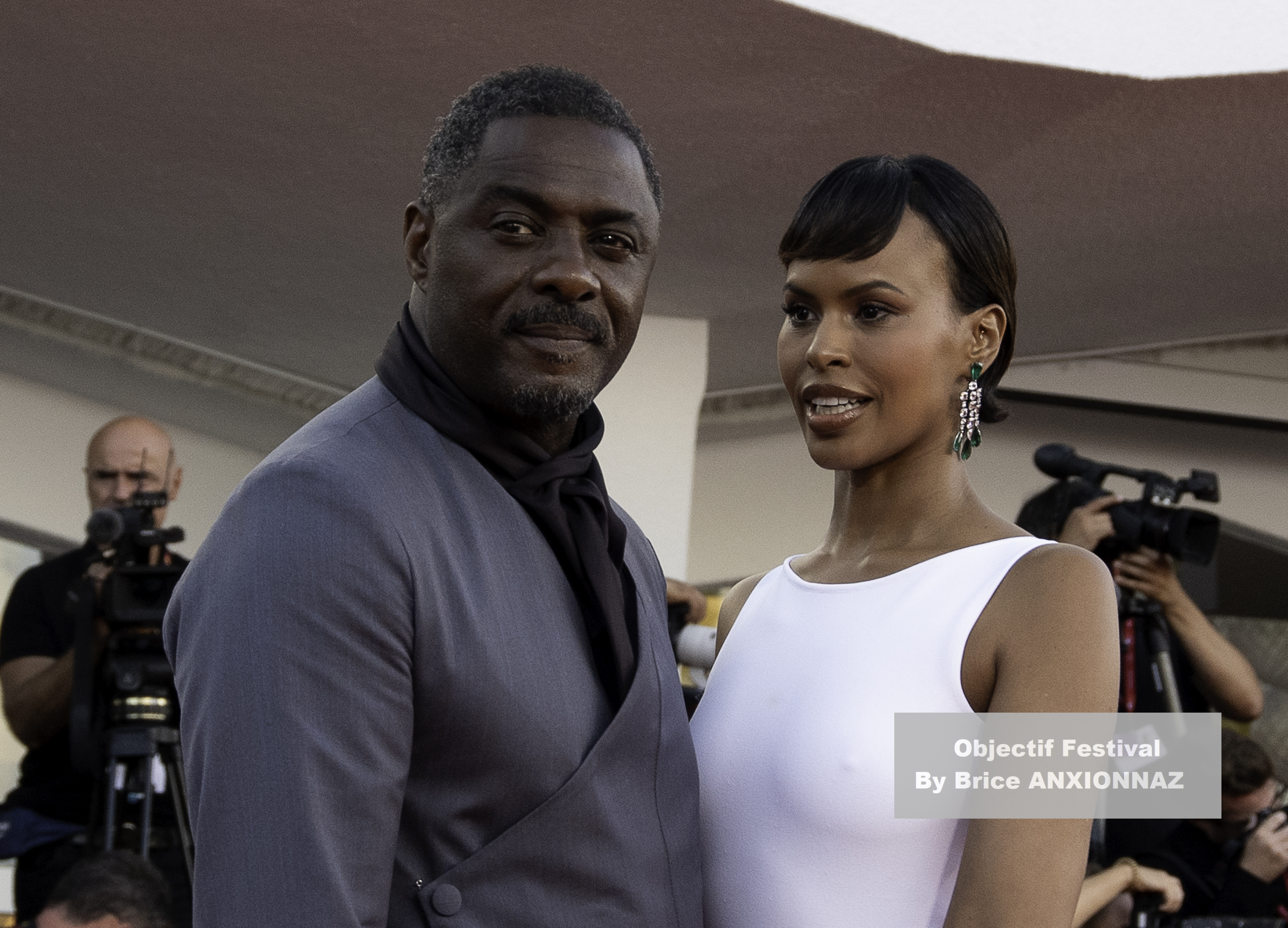 Idris Elba And Sabrina Dhowler Elba / 82eme Mostra Del Cinema / Objectif Festival by Brice ANXIONNAZ