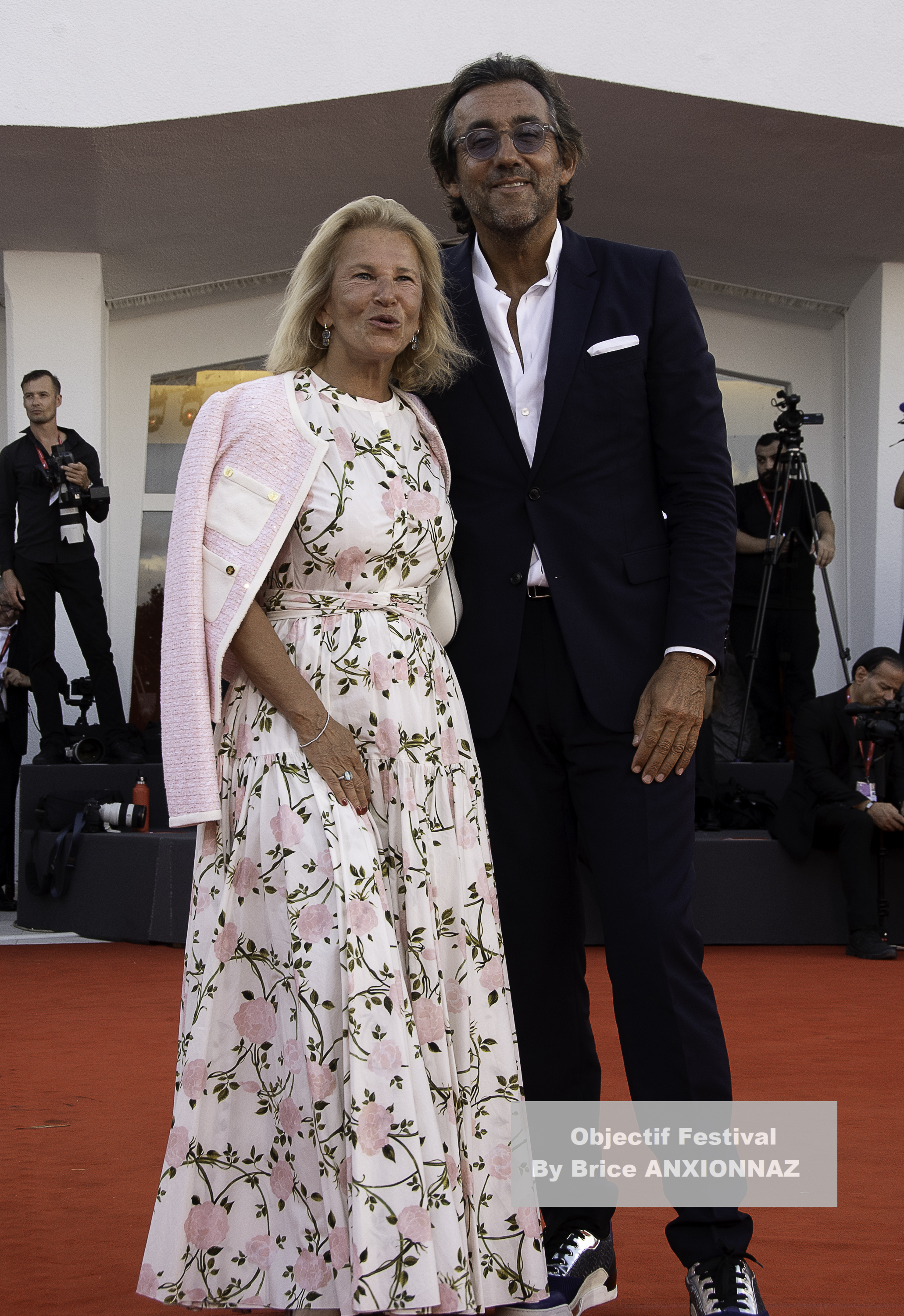 Iris Knobloch And François Breavoine / 82eme Mostra Del Cinema / Objectif Festival by Brice ANXIONNAZ