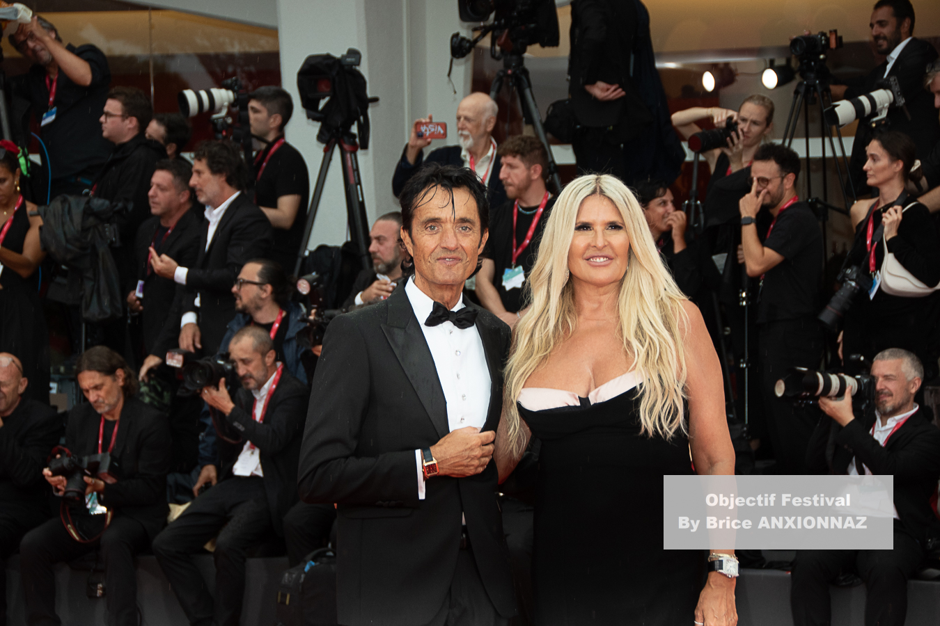 Tiziana Ronca And Giulio B / 82eme Mostra Del Cinema / Objectif Festival by Brice ANXIONNAZ